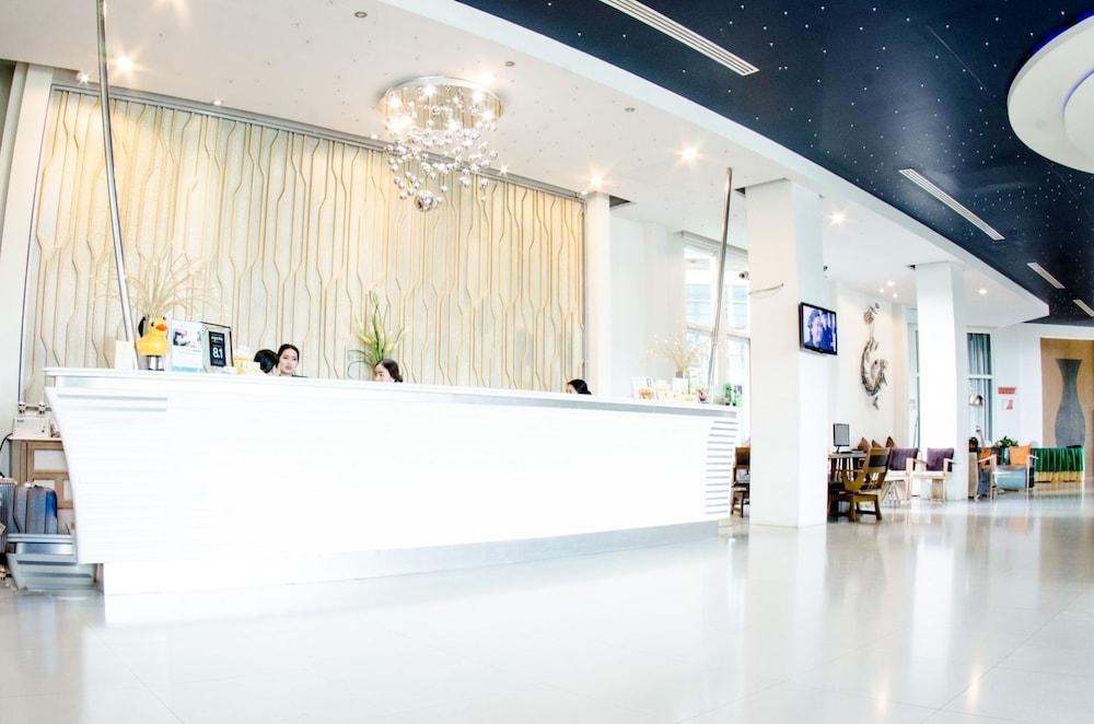 Prajaktra Design Hotel Udon Thani Exterior foto