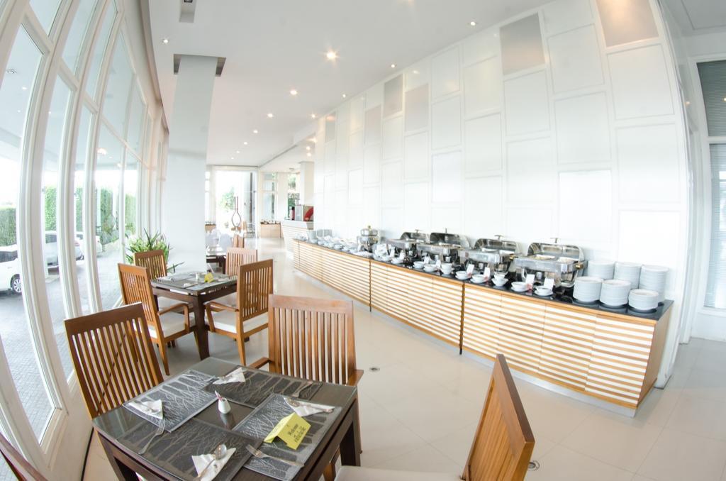 Prajaktra Design Hotel Udon Thani Exterior foto